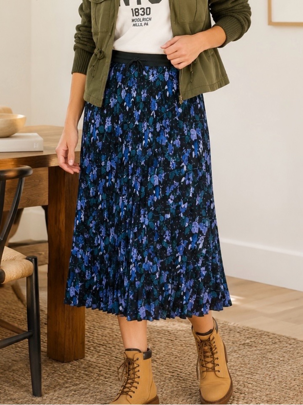 NWT Woolrich x Target ‘Women’s Floral Midi A-Line Pleated Skirt’ in Blue Sz M